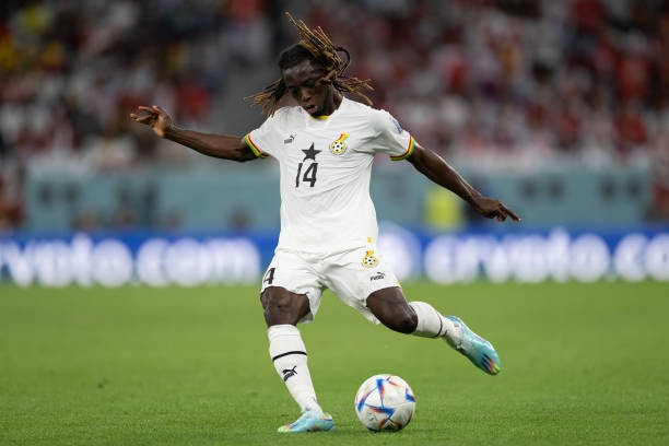 DOHA, QATAR - NOVEMBER 28: Gideon Mensah #14 of Ghana passes the ball during a FIFA World Cup Qatar 2022 Group H match between Ghana and Korea Republic at Education City Stadium on November 28, 2022 in Doha, Qatar. (Photo by Stephen Nadler/ISI Photos/Getty Images)