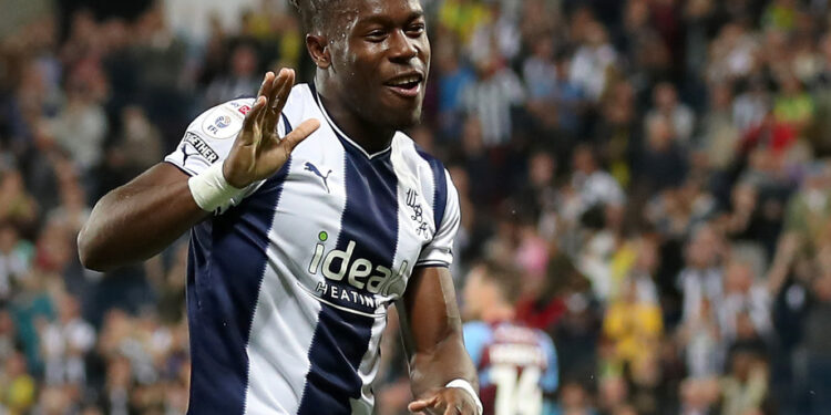 WEST BROMWICH, ENGLAND - SEPTEMBER 03: Brandon Thomas-Asante of West Bromwich Albion celebrates after scoring a goal to make it 1-1 during the Sky Bet Championship between West Bromwich Albion and Burnley at The Hawthorns on September 3, 2022 in West Bromwich, United Kingdom. (Photo by Adam Fradgley/West Bromwich Albion FC via Getty Images)