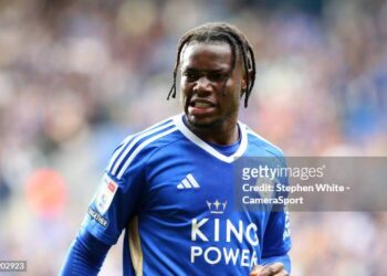 LEICESTER, ENGLAND - SEPTEMBER 23:  Leicester City's Abdul Fatawu Issahaku during the Sky Bet Championship match between Leicester City and Bristol City at The King Power Stadium on September 23, 2023 in Leicester, England. (Photo by Stephen White - CameraSport via Getty Images)