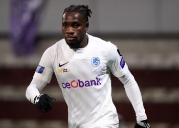 ANTWERPEN, BELGIUM - NOVEMBER 21: Joseph Paintsil of KRC Genk during the Jupiler Pro League match between K. Beerschot V.A. and KRC Genk at Olympisch Stadion on November 21, 2021 in Antwerpen, Belgium (Photo by Joris Verwijst/BSR Agency/Getty Images)