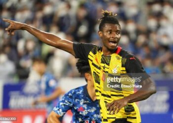 KOBE, JAPAN - JUNE 10: Edmund Addo of Ghana gestures during the international friendly match between Japan and Ghana at Noevir Stadium Kobe on June 10, 2022 in Kobe, Hyogo, Japan. (Photo by Etsuo Hara/Getty Images)