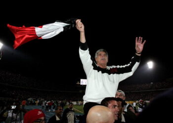 CAIRO, EGYPT - FEBRUARY 10:  Coach Hassan Shehata of Egypt celebrates a win int the African Cup of Nations Final against the Ivory Coast at Cairo International Stadium February 10, 2006 in Cairo, Egypt.  (Photo by Ben Radford/Getty Images)