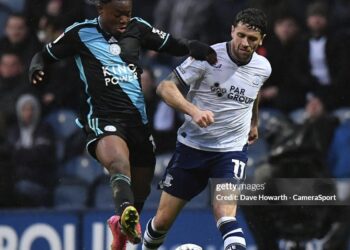 PRESTON, ENGLAND - APRIL 29: Preston North End's Robbie Brady battles with Leicester City's Abdul Fatawu
 during the Sky Bet Championship match between Preston North End and Leicester City at Deepdale on April 29, 2024 in Preston, England.(Photo by Dave Howarth - CameraSport via Getty Images)