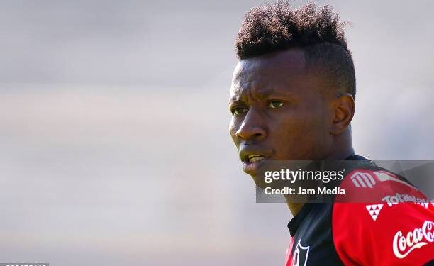 MEXICO CITY, MEXICO - JANUARY 14: Clifford Aboagye of Atlas looks on during the second round match between Pumas UNAM and Atlas as part of the Torneo Clausura 2018 Liga MX at Olimpico Universitario Stadium on January 14, 2018 in Mexico City, Mexico. (Photo by Jaime Lopez/Jam Media/Getty Images)