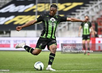 ANTWERPEN, BELGIUM - MAY 12: Abu Francis of Cercle  in action with the ball during a football game between Royal Antwerp FC and Cercle Brugge on match day 8 of the Champions Play-offs in the Jupiler Pro League season 2023 - 2024 competition on May 12, 2024 in Antwerp, Belgium. (Photo by Isosport/MB Media/Getty Images)