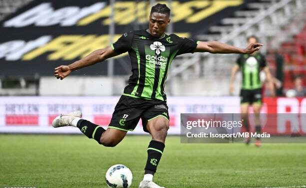 ANTWERPEN, BELGIUM - MAY 12: Abu Francis of Cercle  in action with the ball during a football game between Royal Antwerp FC and Cercle Brugge on match day 8 of the Champions Play-offs in the Jupiler Pro League season 2023 - 2024 competition on May 12, 2024 in Antwerp, Belgium. (Photo by Isosport/MB Media/Getty Images)