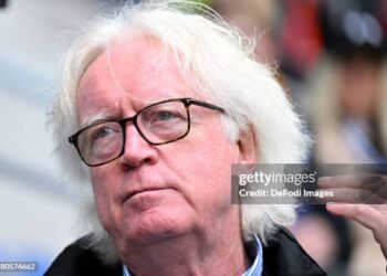KARLSRUHE, GERMANY - AUGUST 6: Winfried Schaefer Looks on prior to the Second Bundesliga match between Karlsruher SC and Hamburger SV at BBBank Wildpark on August 6, 2023 in Karlsruhe, Germany. (Photo by Harry Langer/DeFodi Images via Getty Images)