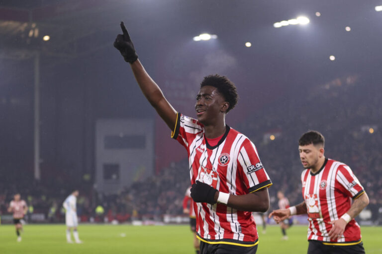 SHEFFIELD, ENGLAND - FEBRUARY 12: Jesurun Rak-Sakyi of Sheffield United FC celebrates after scoring the team's first goal during the Sky Bet Championship match between Sheffield United FC and Middlesbrough FC at  on February 12, 2025 in Sheffield, England. (Photo by Molly Darlington/Getty Images)