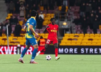 Ghanaian defender Stephen Acquah extends FC NordsjÃ¦lland contract until the end of 2030