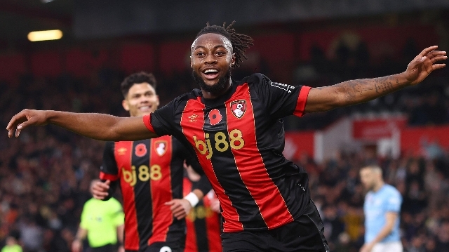 Antoine Semenyo celebrates his goal for Bournemouth