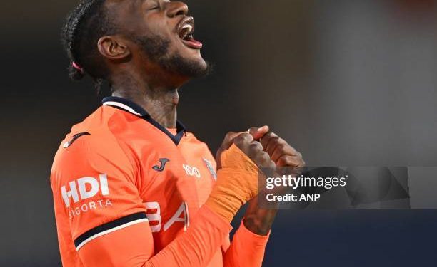 ISTANBUL - Jerome Opoku of Basaksehir FK celebrates victory during the Turkish Super Lig match between Basaksehir and Pendikspor AS at Fatih Terim stadium on November 27, 2023 in Istanbul, Turkey. ANP | Hollandse Hoogte | GERRIT VAN COLOGNE (Photo by ANP via Getty Images)