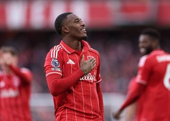 NOTTINGHAM, ENGLAND - DECEMBER 14: Callum Hudson-Odoi of Nottingham Forest celebrates scoring his team's second goal during the Premier League match between Nottingham Forest and Tottenham Hotspur at City Ground on December 14, 2025 in Nottingham, England. (Photo by Naomi Baker/Getty Images)