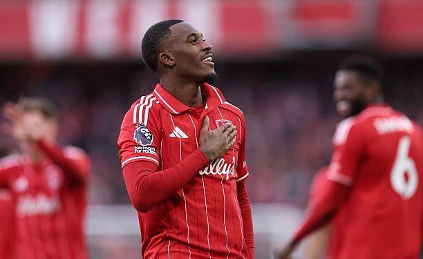 NOTTINGHAM, ENGLAND - DECEMBER 14: Callum Hudson-Odoi of Nottingham Forest celebrates scoring his team's second goal during the Premier League match between Nottingham Forest and Tottenham Hotspur at City Ground on December 14, 2025 in Nottingham, England. (Photo by Naomi Baker/Getty Images)
