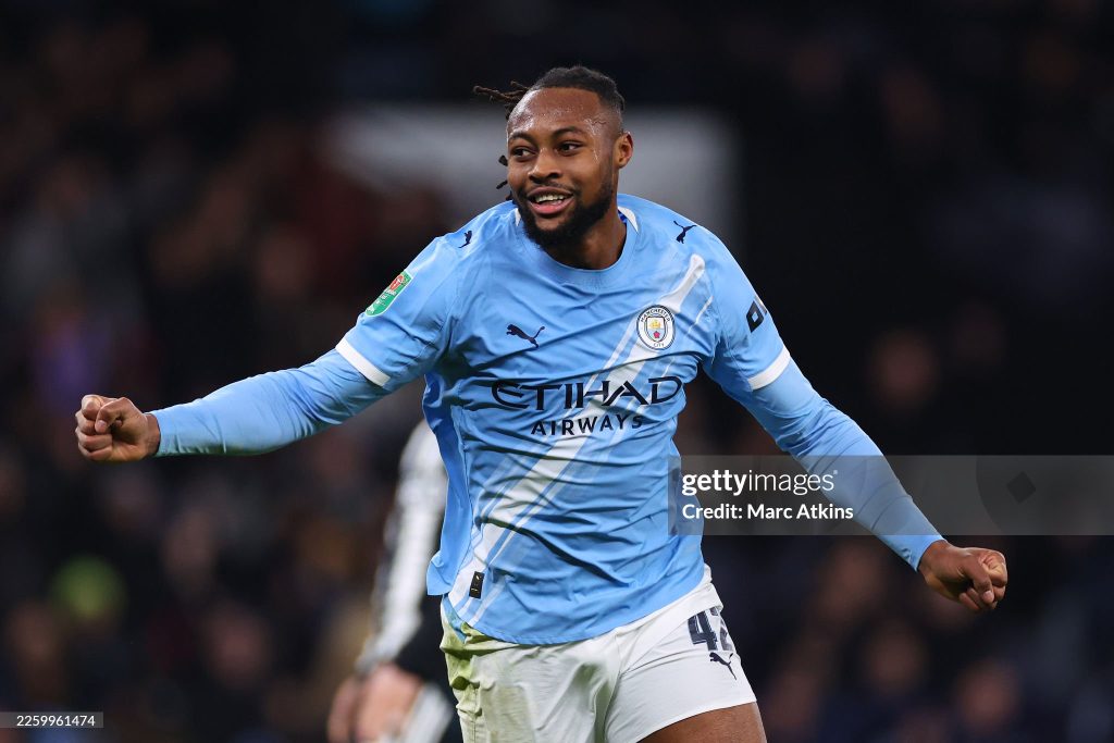 MANCHESTER, ENGLAND - FEBRUARY 04: Antoine Semenyo of Manchester City celebrates during the Carabao Cup Semi Final Second Leg match between Manchester City and Newcastle United at Etihad Stadium on February 04, 2026 in Manchester, England. (Photo by Marc Atkins/Getty Images)