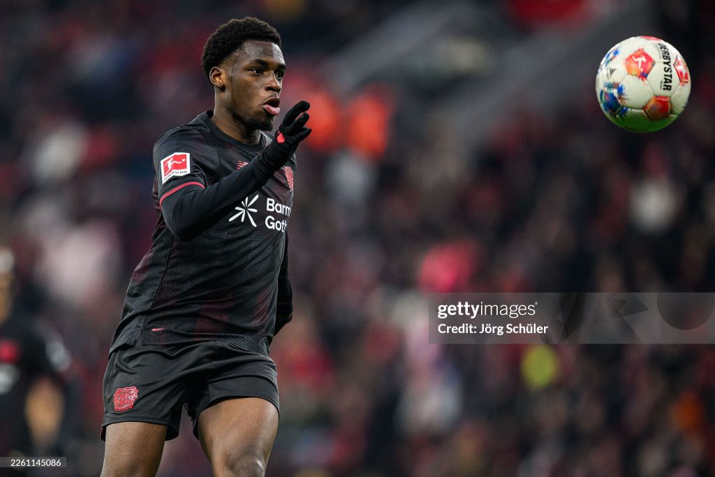 LEVERKUSEN, GERMANY - FEBRUARY 14: Ernest Poku of Leverkusen controls the ball during the Bundesliga match between Bayer 04 Leverkusen and FC St. Pauli at BayArena on February 14, 2026 in Leverkusen, Germany. (Photo by Jörg Schüler/Bayer 04 Leverkusen via Getty Images)
