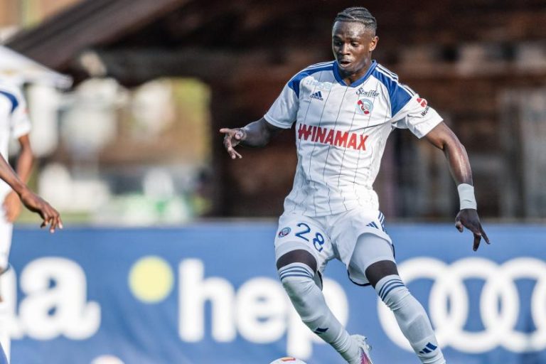 Marvin Senaya, AJ Auxerre defender