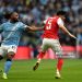 LONDON, ENGLAND - MARCH 22: Piero Hincapie of Arsenal is challenged by Antoine Semenyo of Manchester City during the Carabao Cup Final match between Arsenal and Manchester City at Wembley Stadium on March 22, 2026 in London, England. (Photo by David Price/Arsenal FC via Getty Images)