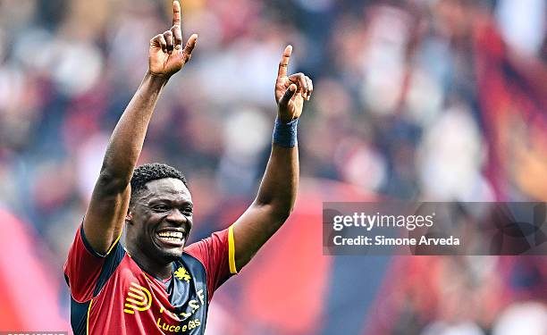 GENOA, ITALY - APRIL 12: Caleb Ekuban of Genoa celebrates after the Serie A match between Genoa CFC and US Sassuolo Calcio at Luigi Ferraris Stadium on April 12, 2026 in Genoa, Italy. (Photo by Simone Arveda/Getty Images)