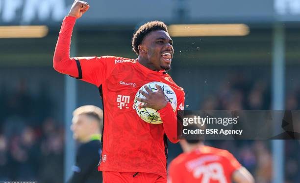 ALMERE, NETHERLANDS - APRIL 6: Emmanuel Poku of Almere City during the Dutch Keuken Kampioen Divisie match between Almere City FC and FC Den Bosch at Yanmar Stadion on April 6, 2026 in Almere, Netherlands. (Photo by Marcel van Plateringen / BSR Agency/Getty Images)