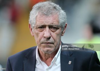 ISTANBUL, TURKEY - FEBRUARY 28: Head coach Fernando Santos of Besiktas looks on during the Ziraat Turkish Cup match between Besiktas and Konyaspor at Vodafone Park on February 28, 2024 in Istanbul, Turkey. (Photo by Ahmad Mora/Getty Images)