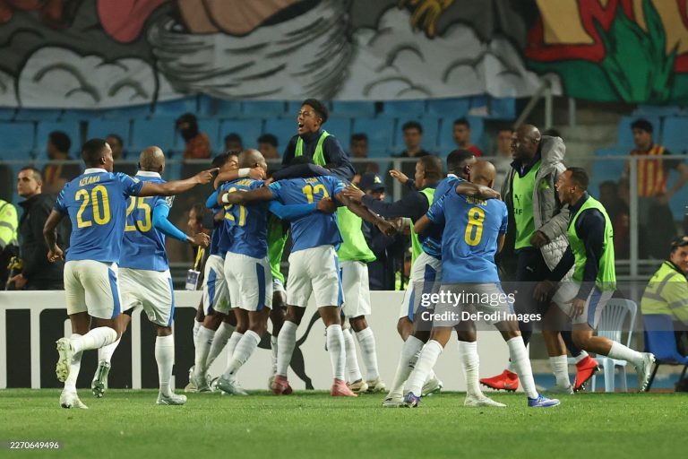 Rades, Tunisia - April 12: Team of Mamelodi Sundowns celebrates goal during the Ligue des champions de la CAF match between Esperance Sportive de Tunis and Mamelodi Sundowns Football Club at Stade Hammadi Agrebi on April 12, 2026 in Rades, Tunisia. (Photo by Tnani Badreddine/DeFodi Images/DeFodi via Getty Images)