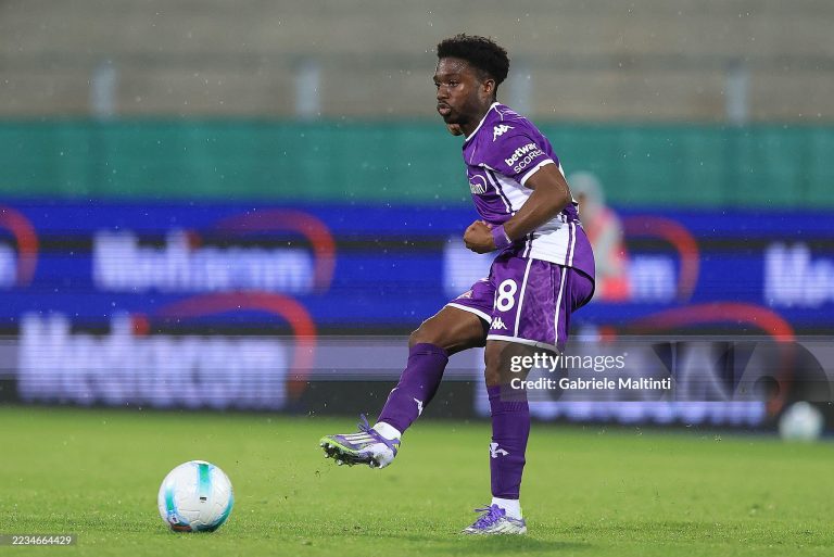 FLORENCE, ITALY - SEPTEMBER 13: Tariq Lamptey of ACF Fiorentina in action during the Serie A match between ACF Fiorentina and SSC Napoli at Artemio Franchi on September 13, 2025 in Florence, Italy. (Photo by Gabriele Maltinti/Getty Images)