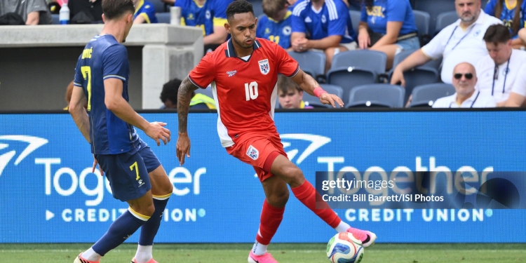 ST LOUIS, MISSOURI - JUNE 6: Ismael Diaz #10 of Panama with the ball during the second half of the international friendly match between Panama and Bosnia & Herzegovina at Energizer Park on June 6, 2026 in St Louis, Missouri. (Photo by Bill Barrett/ISI Photos/ISI Photos via Getty Images)