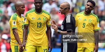 Brazilian referee Wilton Sampaio talks with South Africa's midfielder #13 Sphephelo Sithole during the 2026 World Cup Group A football match between Mexico and South Africa at the Mexico City Stadium in Mexico City on June 11, 2026. (Photo by Yuri CORTEZ / AFP via Getty Images)