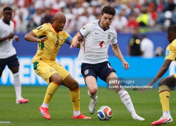 FOXBOROUGH, MASSACHUSETTS - JUNE 23: Jordan Ayew of Ghana and Declan Rice of England challenge during the FIFA World Cup 2026 Group L match between England and Ghana at Boston Stadium on June 23, 2026 in Foxborough, Massachusetts. (Photo by Richard Sellers/Sportsphoto/Allstar via Getty Images)