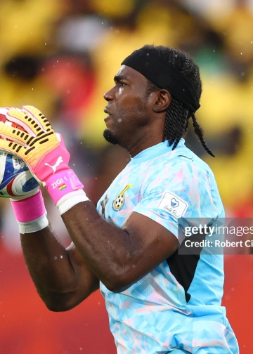 TORONTO, ONTARIO - JUNE 17: Ghana goalkeeper Lawrence Ati Zigi controls the ball during the FIFA World Cup 2026 Group L match between Ghana and Panama at Toronto Stadium on June 17, 2026 in Toronto, Ontario. (Photo by Robert Cianflone/Getty Images)
