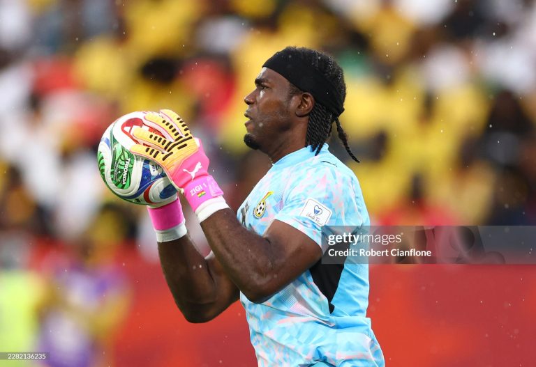 TORONTO, ONTARIO - JUNE 17: Ghana goalkeeper Lawrence Ati Zigi controls the ball during the FIFA World Cup 2026 Group L match between Ghana and Panama at Toronto Stadium on June 17, 2026 in Toronto, Ontario. (Photo by Robert Cianflone/Getty Images)