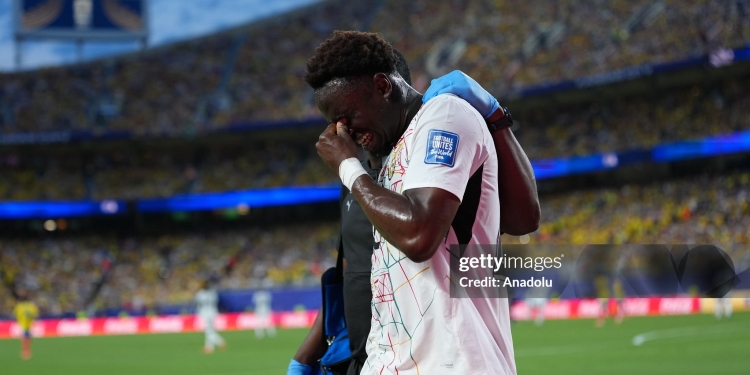 KANSAS CITY, UNITED STATES - JULY 3: Marvin Senaya (26) of Ghana leaves the pitch after injury during the 2026 FIFA World Cup Round of 32 match between Colombia and Ghana at Arrowhead Stadium (Kansas City Stadium) in Kansas City, Missouri, United States on July 3, 2026. (Photo by Hakan Akgun/Anadolu via Getty Images)