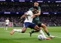 Mohammed Kudus of Tottenham Hotspur attempts a cross under pressure from Vitaliy Mykolenko of Everton during the Premier League match between Tottenham Hotspur and Everton at Tottenham Hotspur Stadium in London, United Kingdom, on September 12, 2026. (Photo by Harvey Murphy/News Images/NurPhoto via Getty Images)