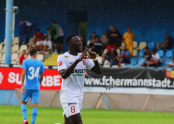 Exclusive Interview: ”I play like Yaya Toure, he’s my role model”- Ghanaian midfeilder Baba Alhassan