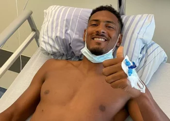 Africa : Ivorian attacker Haller OUT for several months at Dortmund