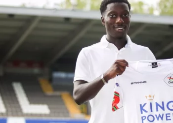 Desmond Acquah: Ghanaian midfielder signs first professional contract for Belgian club OH Leuven