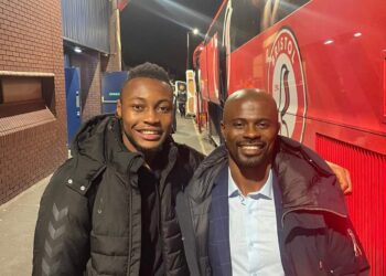 Black Stars deputy coach George Boateng meets Antoine Semenyo