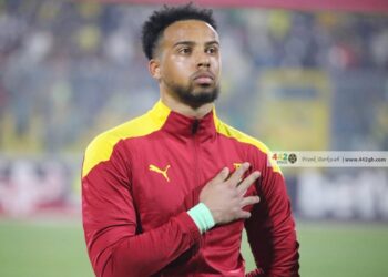 ‘We cannot use any other goalkeeper for try and error sake’ – Joe Carr on why Wollacott must be first choice