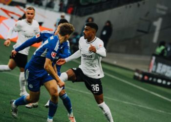 ‘We’re back’ – Ghanaian forward Ansgar Knauff on Frankfurt win over Schalke 04