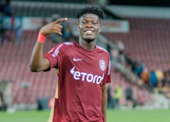 Emmanuel Yeboah’s move to Slavia Prague falls through