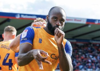 Video: Hiram Boateng scores Mansfield United debut goal in big win over Swindon Town