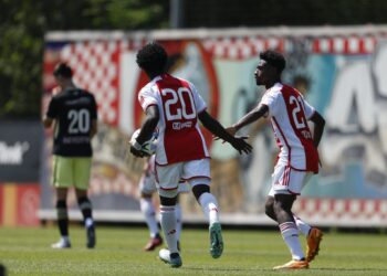 Dutch-born Ghanaian youngster Gabriel Osei Misehouy scores in Ajax’s pre-season friendly draw with Den Bosch