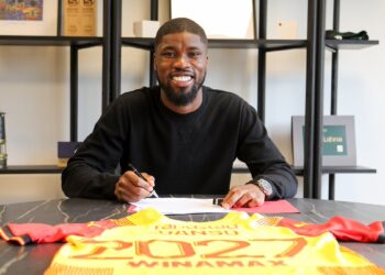 Lens general manager Arnaud Pouille excited to extend Kevin Danso’s contract