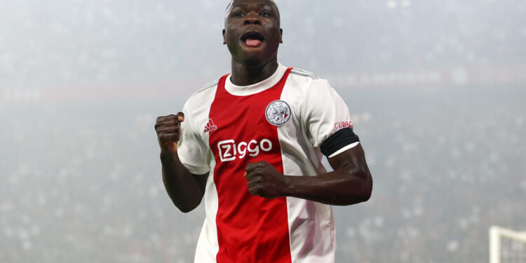 AMSTERDAM, NETHERLANDS - MAY 11: Brian Brobbey of Ajax celebrates after scoring their side's fourth goal during the Dutch Eredivisie match between Ajax and sc Heerenveen at Johan Cruijff Arena on May 11, 2022 in Amsterdam, Netherlands. (Photo by Dean Mouhtaropoulos/Getty Images)