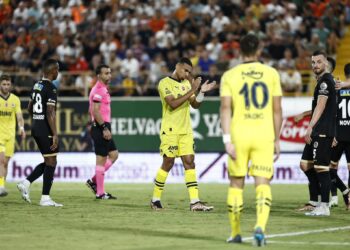 Ghanaian defender Alexander Djiku reacts to Fenerbahce’s away win at Alanyaspor