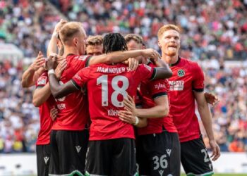 Ghanaian defender Derrick Kohn scores as Hannover whip Osnabrück in Germany