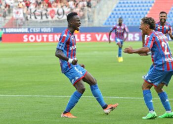 Ghanaian defender Emmanuel Ntim scores brace to propel Caen to 4-1 victory over RC Calais in Coupe de France