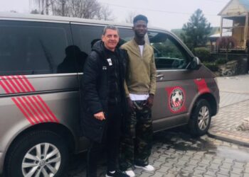 Former Hearts defender Konadu Yiadom lands in Ukraine to sign for Kryvbas KR