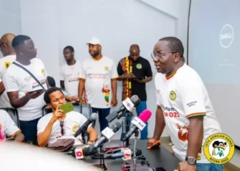 “Their bus broke down'”  Ghana’s badminton President explains transporting athletes on the bucket of a pickup truck