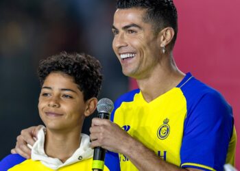 ‘I love your songs’ – Cristiano Ronaldo’s son names his favorite Ghanaian musician 